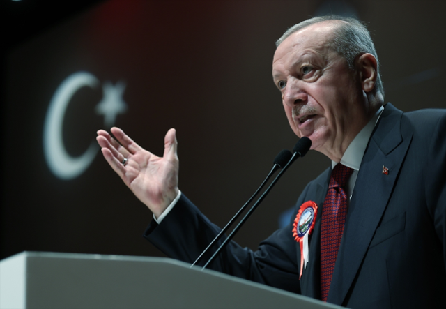 Cumhurbaşkanı Erdoğan: Siper savaşlarının yerini siber savaşlar aldı