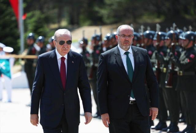 Cumhurbaşkanı Erdoğan: Siper savaşlarının yerini siber savaşlar aldı